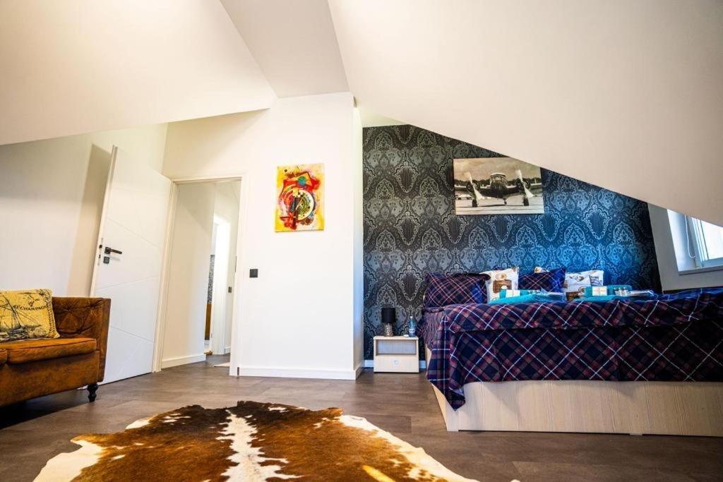 N & G Apartments Rîşnov Eksteriør bilde